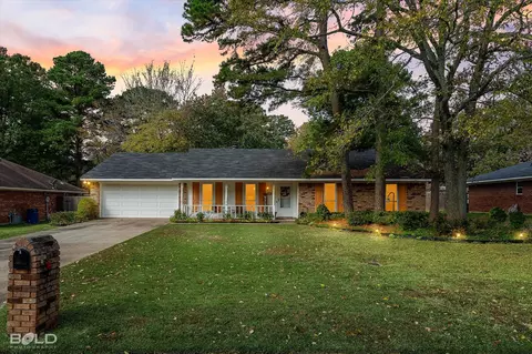 6128 N Weatherby Dr, Shreveport, LA 71129