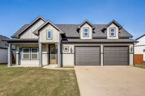745 River Oak Way, Lake Dallas, TX 75065