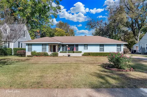 472 Ockley Dr, Shreveport, LA 71105