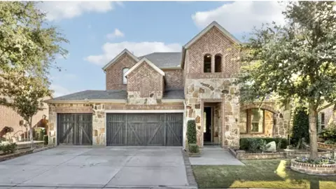 1221 Dakota St, Carrollton, TX 75010