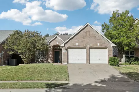 3332 Woodberry Ln, Mckinney, TX 75071