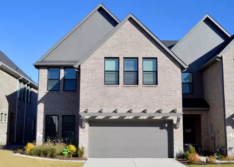 3538 Pierce Ln, Grand Prairie, TX 75052