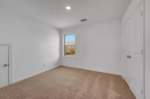 Bedroom - 2913 Classical Dr, Argyle, TX 76226 photo 5 of 10