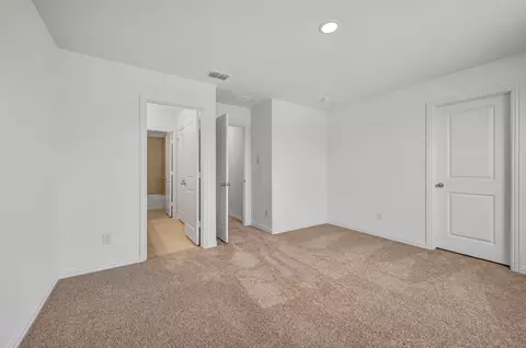 Bedroom - 2913 Classical Dr, Argyle, TX 76226 photo 10 of 10