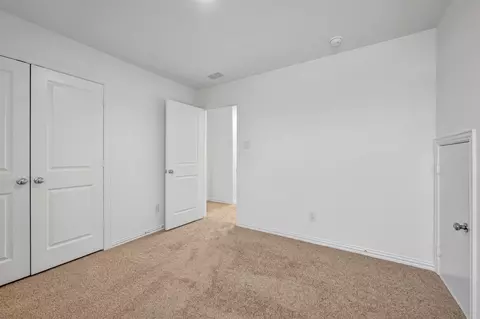 Bedroom - 2913 Classical Dr, Argyle, TX 76226 photo 6 of 10
