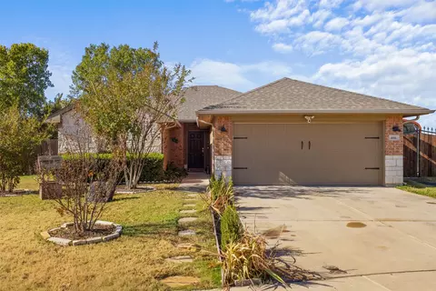 4044 Saint Christian St, Fort Worth, TX 76119