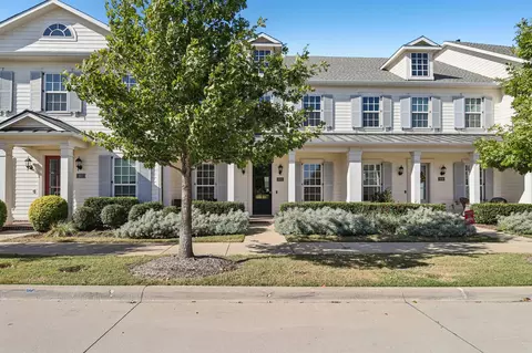 908 Redbrick Ln, Northlake, TX 76247