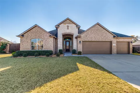 510 Winnetka Dr, Oak Point, TX 75068