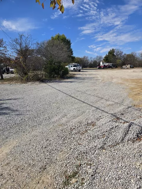 2505 W Fm 875, Midlothian, TX 76065