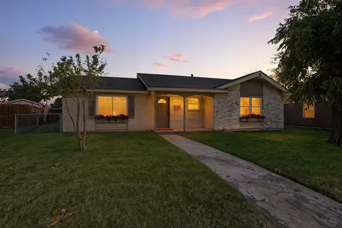 3935 Glenhaven Cir, Garland, TX 75042