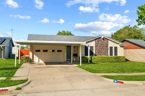 1801 Homestead Pl, Garland, TX 75044
