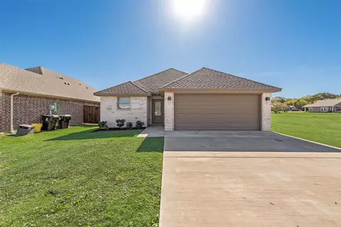 625 Copenhavr St, Pilot Point, TX 76258