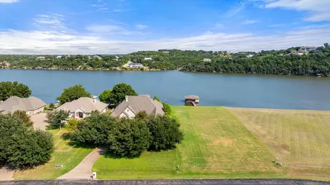 1208 E Baja Ct, Granbury, TX 76048