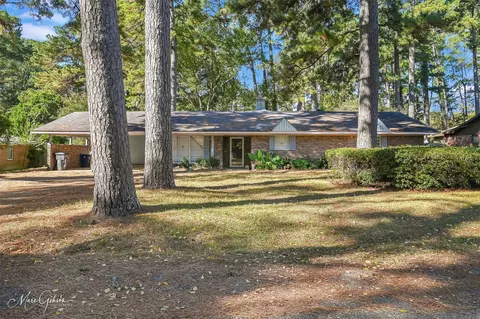 8820 Ruth Ave, Shreveport, LA 71108
