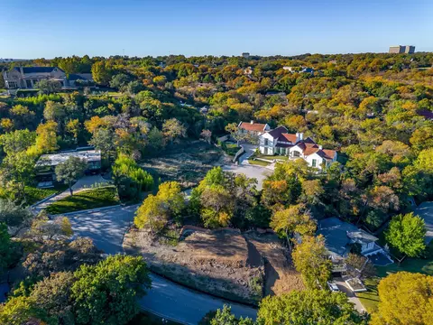 1732 Merrick St, Fort Worth, TX 76107