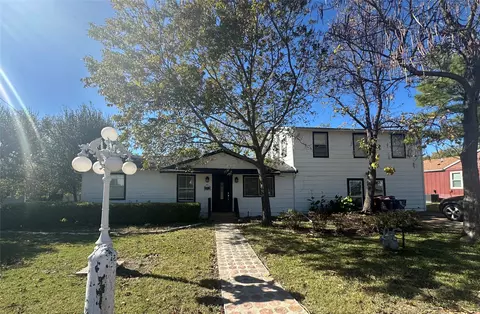 807 N Houston St, Royse City, TX 75189