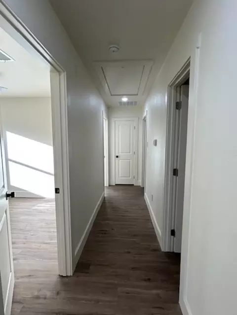 Entry Way - 211 E Cardinal, Ector, TX 75439 photo 1 of 1