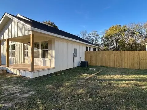 Other - 211 E Cardinal, Ector, TX 75439 photo 1 of 3