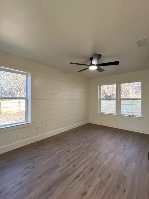 Other - 213 E Cardinal, Ector, TX 75439 photo 2 of 5