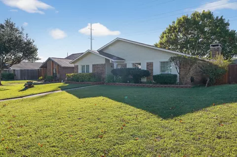 1512 Culberson Dr, Mesquite, TX 75150