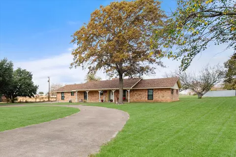 3641 Lucy Trimble Rd, Burleson, TX 76028