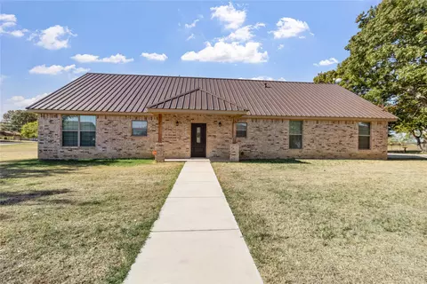 700 High Rd, Coleman, TX 76834