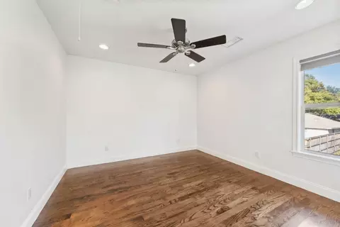 Bedroom - 1322 Apache Dr, Richardson, TX 75080 photo 6 of 7