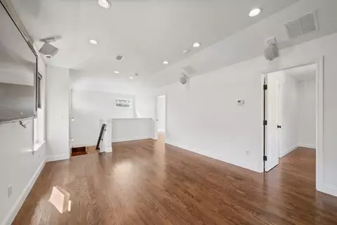 Living - 1322 Apache Dr, Richardson, TX 75080 photo 5 of 5