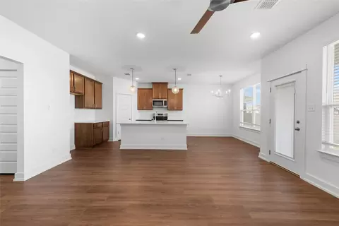Living - 11421 Patera St, Lorena, TX 76655 photo 3 of 4