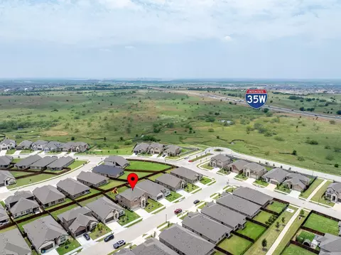 View/Area - 2013 Windsor Dr, Argyle, TX 76226 photo 5 of 8
