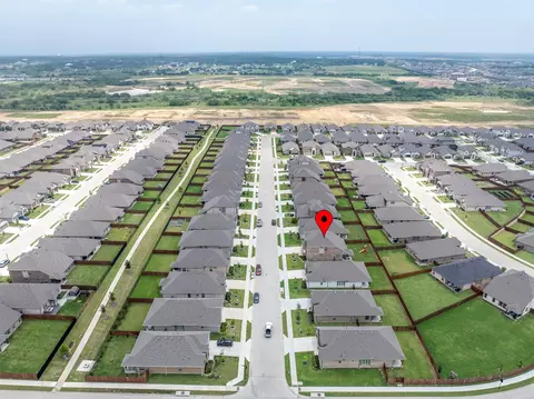 View/Area - 2013 Windsor Dr, Argyle, TX 76226 photo 7 of 8