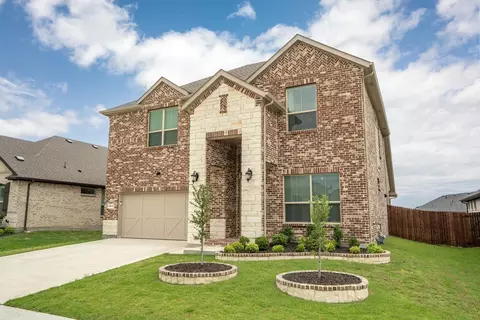 Exterior - 2013 Windsor Dr, Argyle, TX 76226 photo 1 of 5