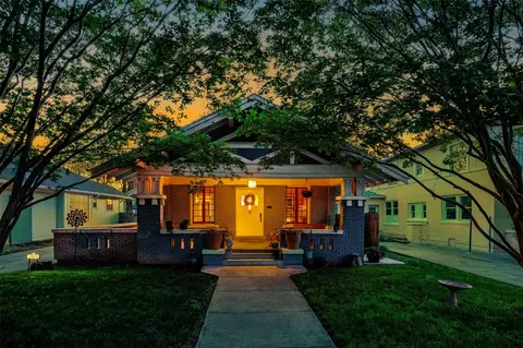 2204 6th Ave, Fort Worth, TX 76110