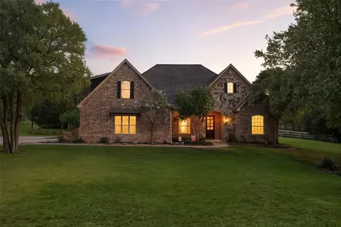 1417 Saratoga Ln, Aledo, TX 76008