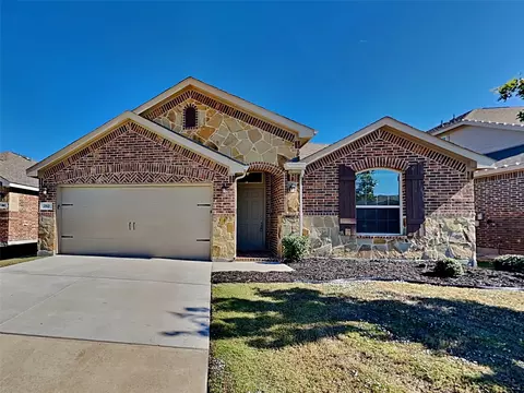 253 Pitt Cir, Fate, TX 75189