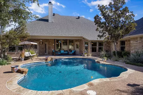 1400 Bentwater Pkwy, Granbury, TX 76049