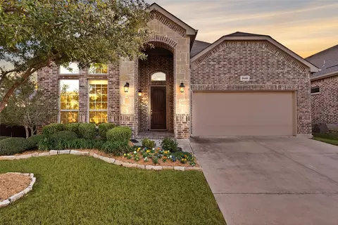 2600 Pioneer Dr, Denton, TX 76210