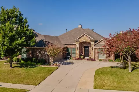 1321 Ghost Flower Dr, Fort Worth, TX 76177