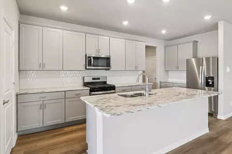 410 Midnight Oak Dr, Mckinney, TX 75069