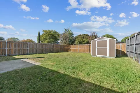 Exterior - 1019 Pheasant Dr, Mesquite, TX 75150 photo 2 of 5