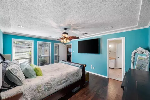 Bedroom - 705 Dickey Dr, Euless, TX 76040 photo 2 of 3
