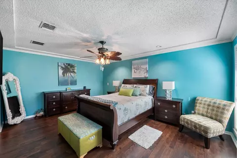 Bedroom - 705 Dickey Dr, Euless, TX 76040 photo 1 of 3