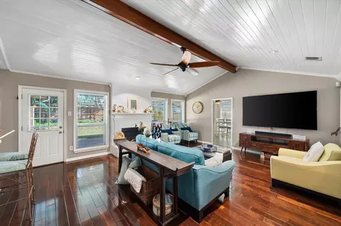 Living - 705 Dickey Dr, Euless, TX 76040 photo 4 of 4
