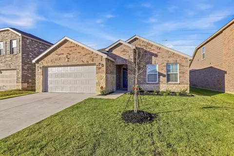 4540 Benham Dr, Crowley, TX 76036
