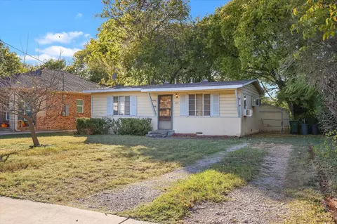 4021 Honey Ln, North Richland Hills, TX 76180