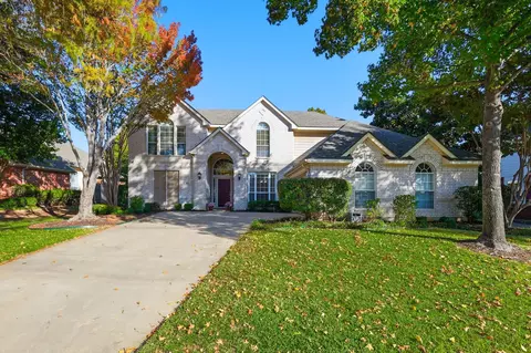 8436 Parkdale Dr, North Richland Hills, TX 76182