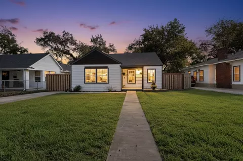 912 S Brighton Ave, Dallas, TX 75208