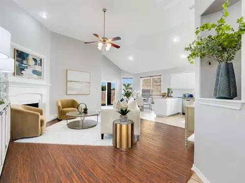 10933 Braemoor Dr, Haslet, TX 76052