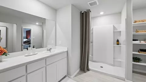 Bath - 5537 Legends Way, Krum, TX 76249 photo 1 of 5