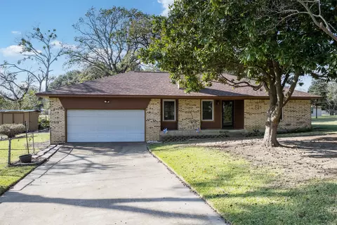 15689 Watson Dr, Kemp, TX 75143